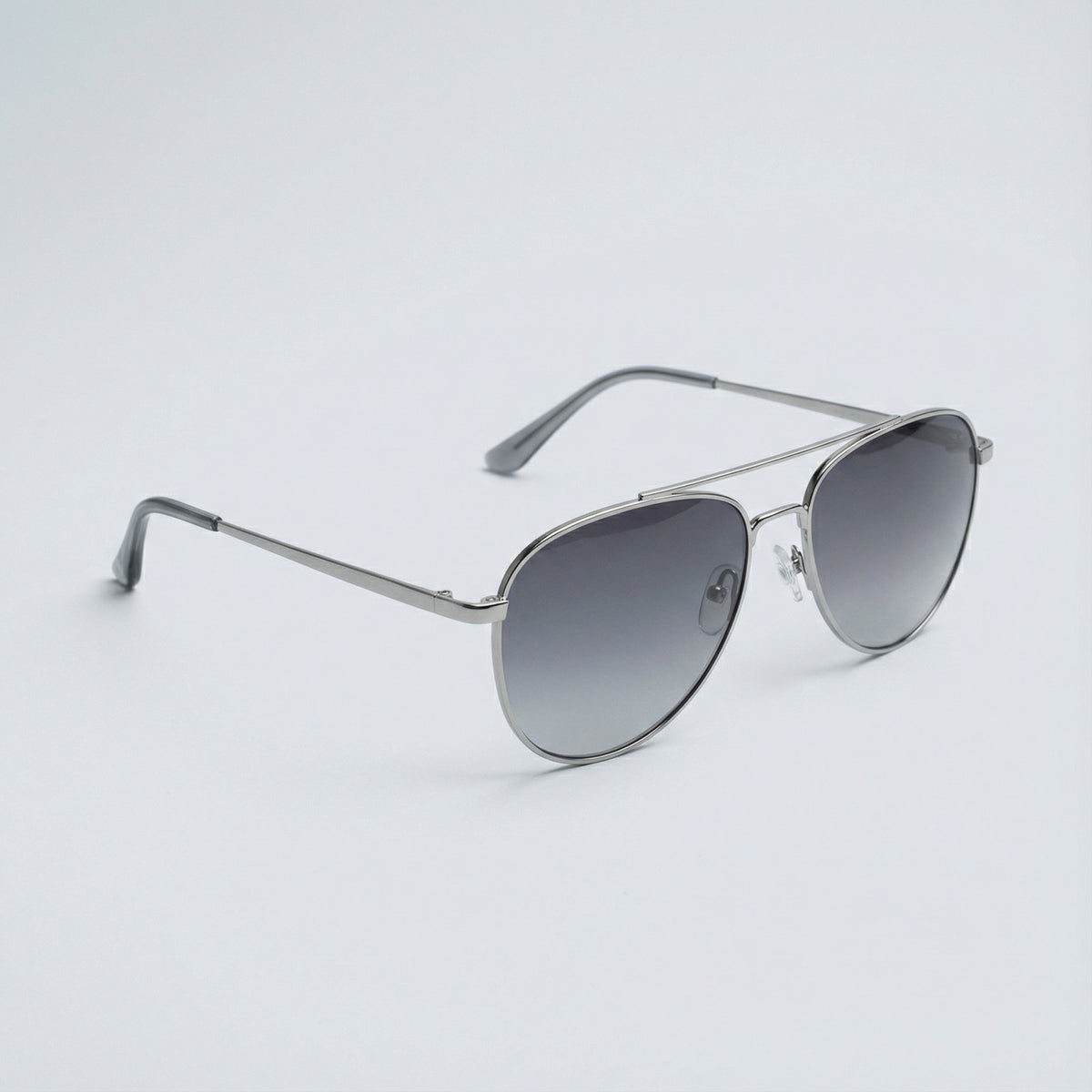 TINT Tegel three-quarter view