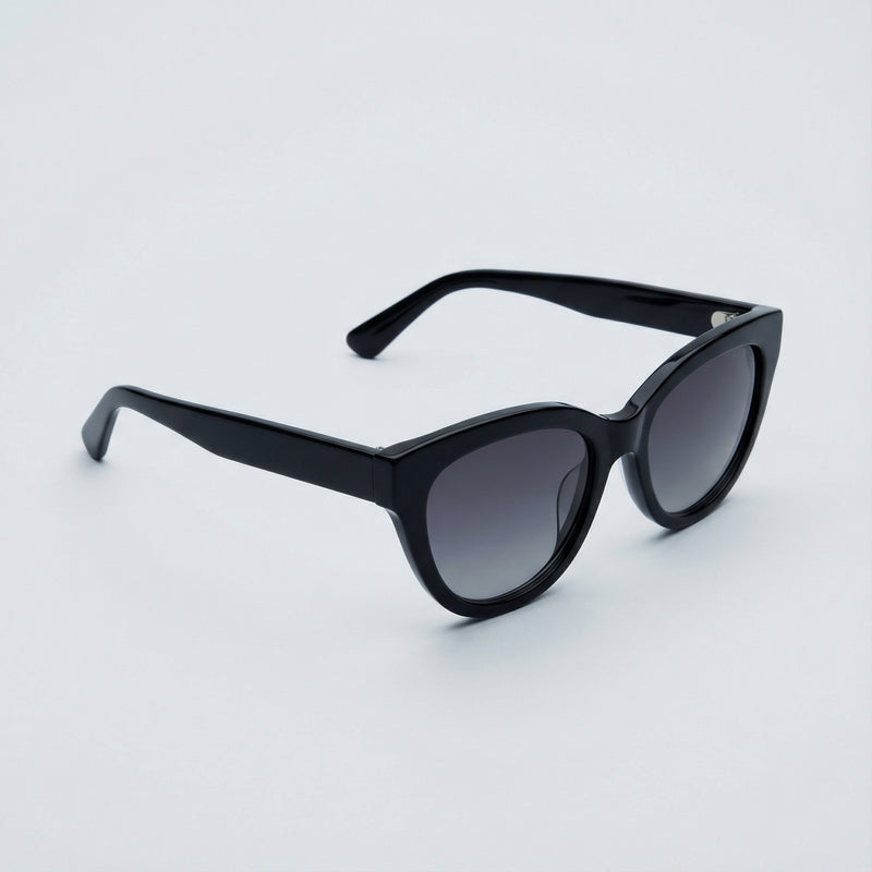 TINT Nacht three-quarter view