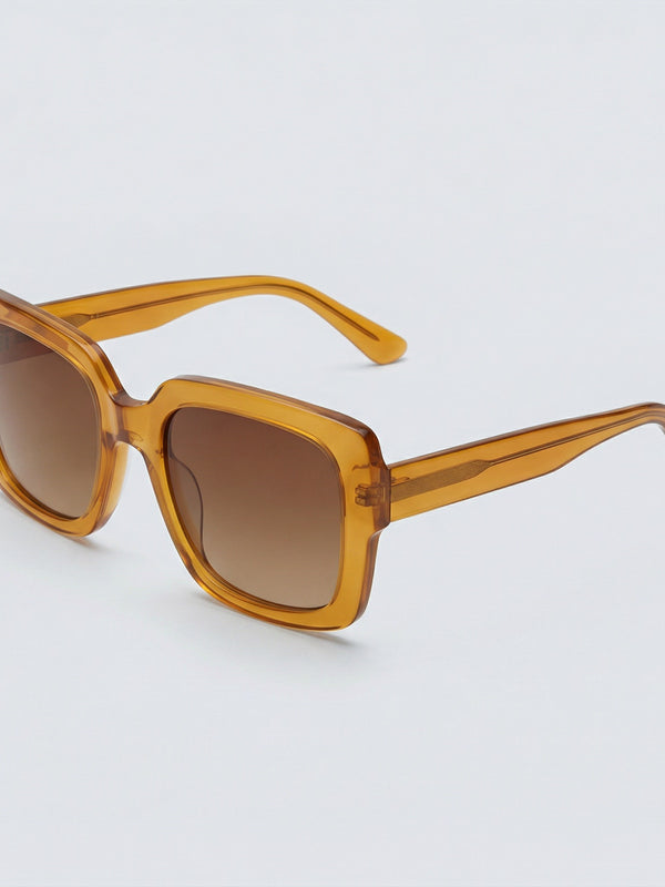 TINT Bernstein three-quarter view