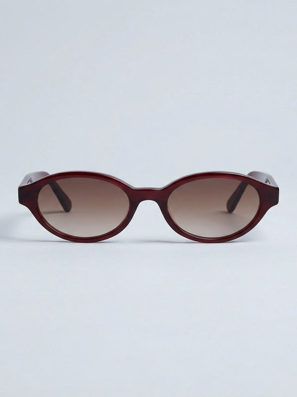 TINT Marlene front view